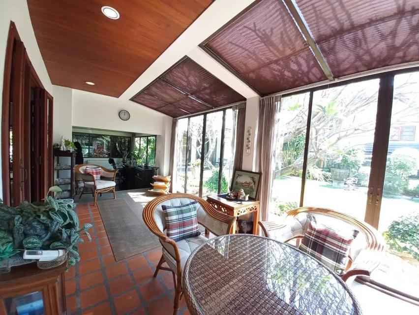 ขายบ้านเดี่ยวพัฒนาการ บ้านหรูพร้อมสวนขนาดใหญ่ ที่ดิน200ตร.ว เอื้อสุข พัฒนาการ56 ใกล้รร.เตรียมอุดม ศรีนครินทร์ สนามบิน มอเตอร์เวย์ พระราม9 0879074045 15
