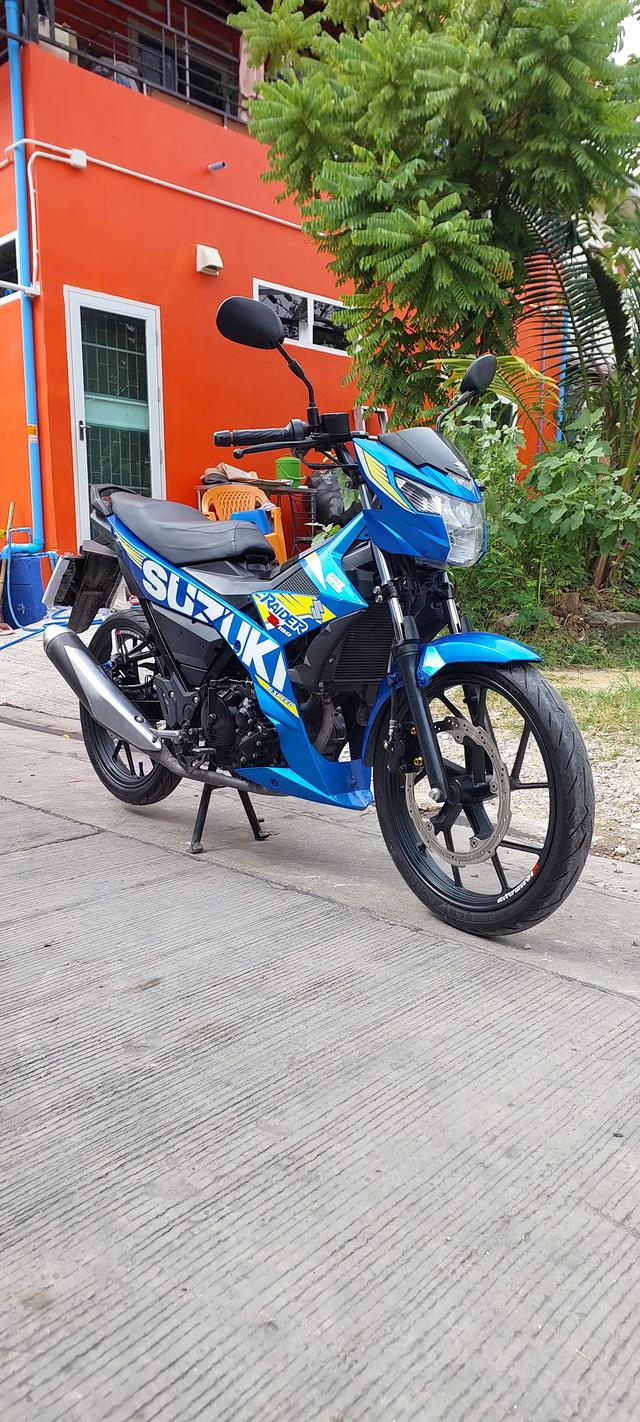 Suzuki Raider 1