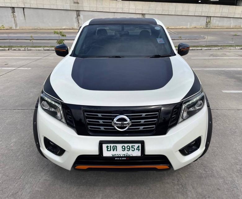 Nissan NP300 Navara 2.5 Calibre E Black Edition ปี2020 2