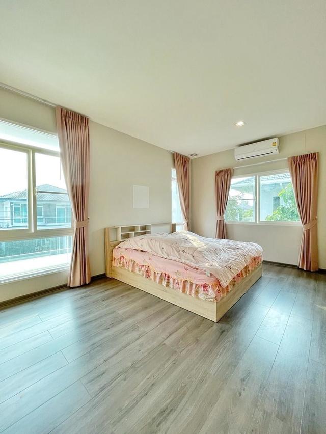 ขายบ้านเดี่ยว มัณฑนา Westgate ใกล้ Central Westgate | 70 ตร.ว. | 4 ห้องนอน 6 ห้องน้ำ | 11.9 ล้าน 11