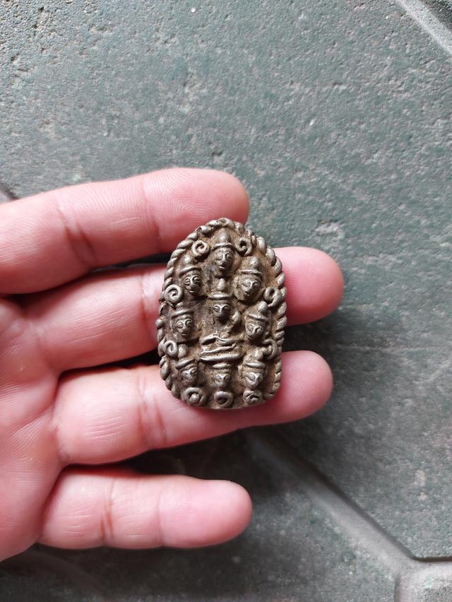 พระอุปคุตเก้าเศียร