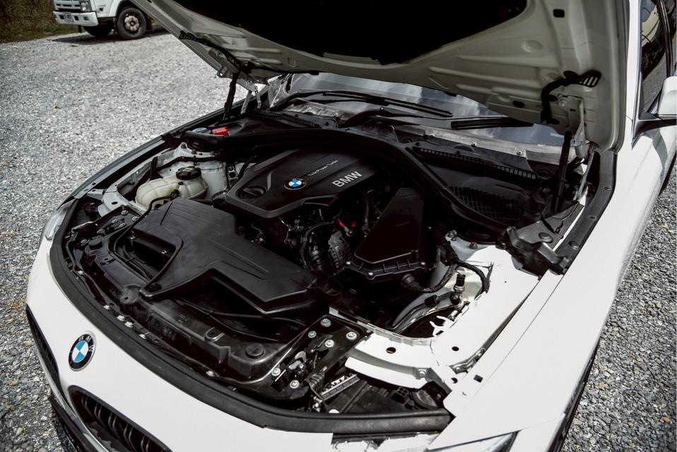 BMW #320d 2.0 AT 2018 รถสวย ไมล์แท้ สวยตรงปก โทร.0922639576 เอ๋  6