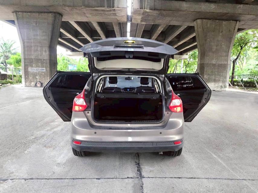 ขายรถ Ford Focus 1.6 Hatchback ปี 2013 สีน้ำตาล เกียร์ออโต้ 16