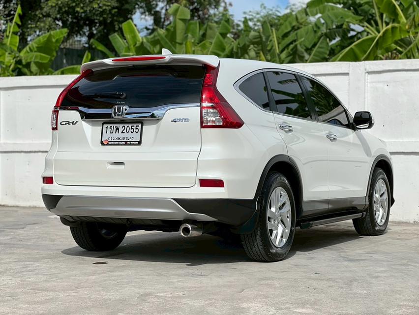 ปี 2015 HONDA CRV, 2.0 E (i-VTEC)โฉม ปี12-17 สีขาว เกียร์ออโต้ เครื่องเบนซินไมล์แท้ 137,530 km. คู่มือบุ๊คเซอร์วิสครบ