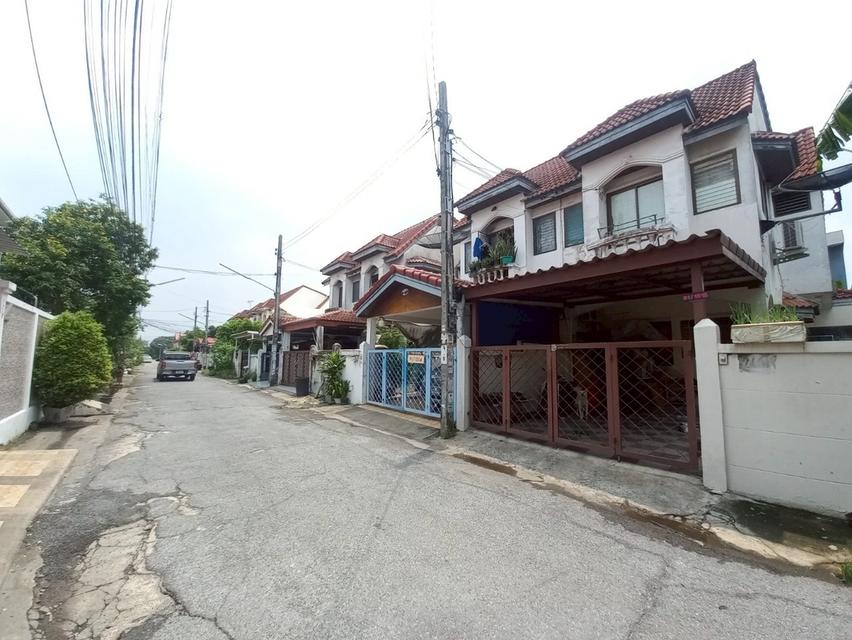 ขายบ้าน 2 ชั้น หมู่บ้านเคหะธานี2 นวลจันทร์56 ซอยรามอินทรา44 3
