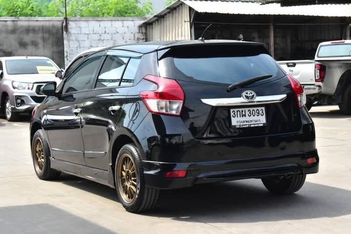 Toyota Yaris มือสอง ปี 2014 6