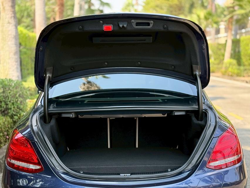 รหัสรถ PJP2000 2018 MERCEDES-#BENZ #C350e Avantgarde รูปที่ 15