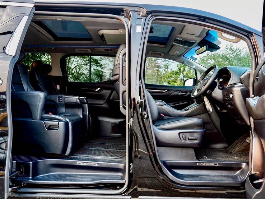 รหัสรถ PR1739 + Toyota Alphard 2.5 SC Package ปี 2020 13