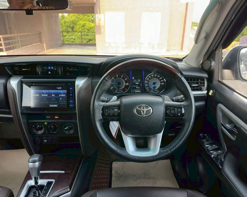 รหัสรถ NP683 Toyota Fortuner 2.4G เกียร์ Auto 2WD สีขาวมุก ปี2019 จด2020 รูปที่ 8