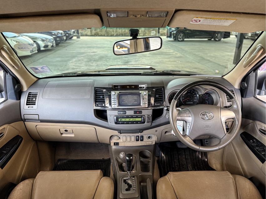 รหัสรถ WRT191 TOYOTA FORTUNER 3.0 V 4WD  7