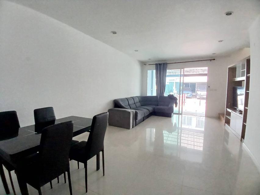 ให้เช่าทาวน์โฮม 3 ชั้น หมู่บ้านพาทิโอ ซอยพัฒนาการ 38 ใกล้ APL รามคำแหง (N.2024) 3