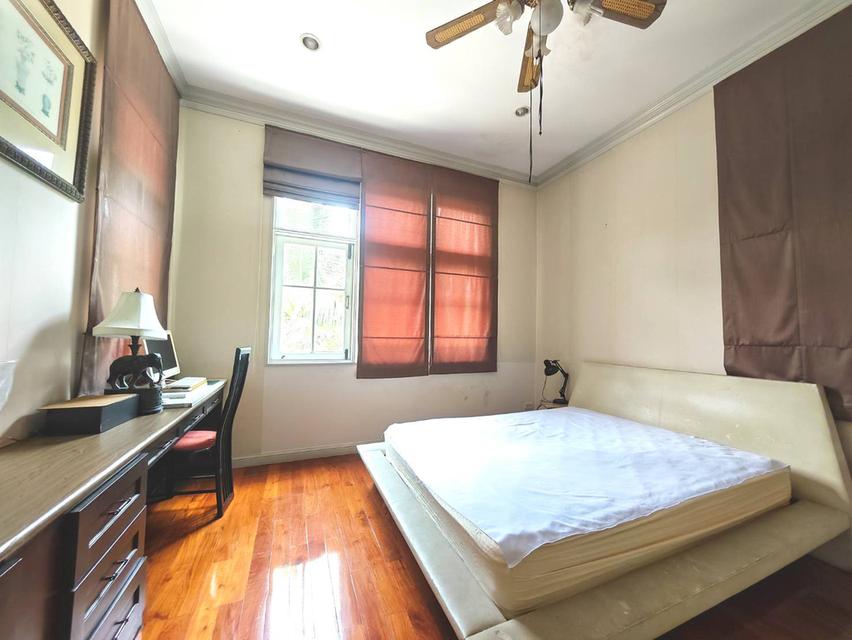 ขายคฤหาสน์หรูสไตล์ยุโรป | หมู่บ้านลดาวัลย์ ประชาชื่น • ที่ดิน 244 ตารางวา | แปลงมุม 14