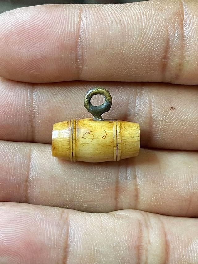 ตะโพนหลวงพ่อพัก วัดโบสถ์ อ่างทอง ตะโพนโบราณ