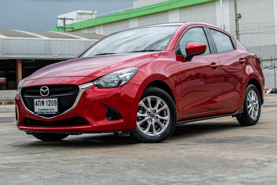 รถมือเดียว ปี 2015 Mazda2 1.5XD Higth 4DR. A/T สีแดง โทร.064-246-2492 พลอย 1