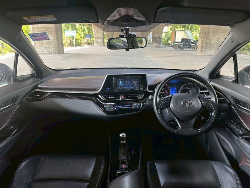 ขายรถ Toyota C-HR 1.8 Mid ปี 2018 สีเทา เกียร์ออโต้ 13