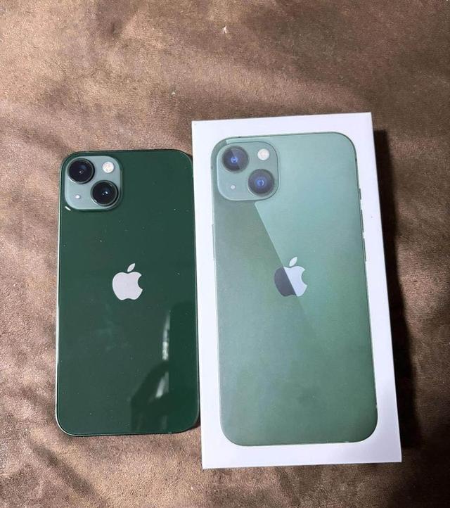 iPhone 13 สีเขียว 💚 💚 💚 2