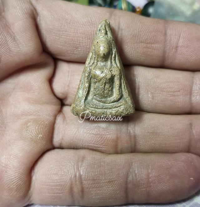 พระเครื่อง นางพญาพิมพ์สังฆาฏิ