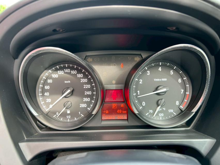 ปี 2011 BMW Z4, 2.0 sDrive20i M SPORT โฉม ปี02-ปัจจุบัน สีดำ เกียร์ออโต้ เครื่องเบนซิน  9