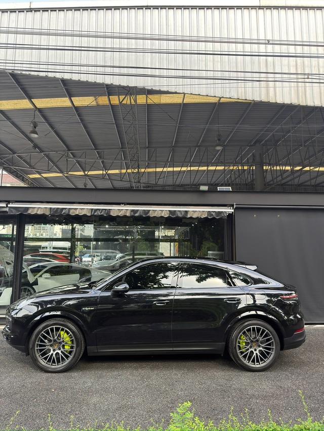 Porsche Cayenne E-HybridYear : 2022Mileage : 23,947 km รูปที่ 12