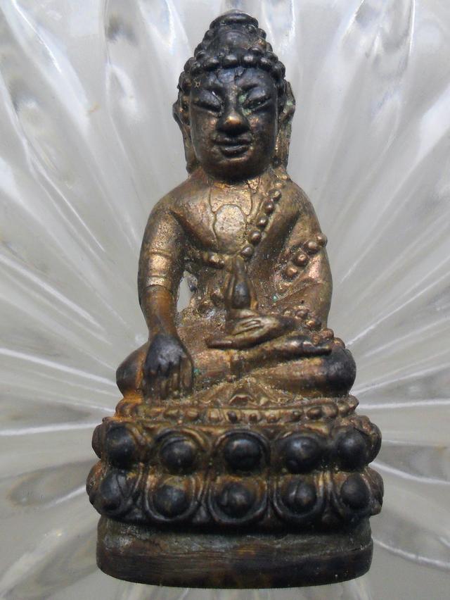 พระรอดเก่าเนื้อจัดค่ะ 7