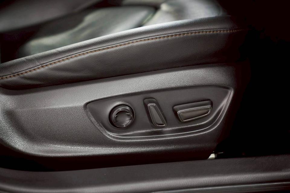 TOYOTA CAMRY 2.0 G 2019 จด 2020 รถบ้านสวยใช้น้อย 12