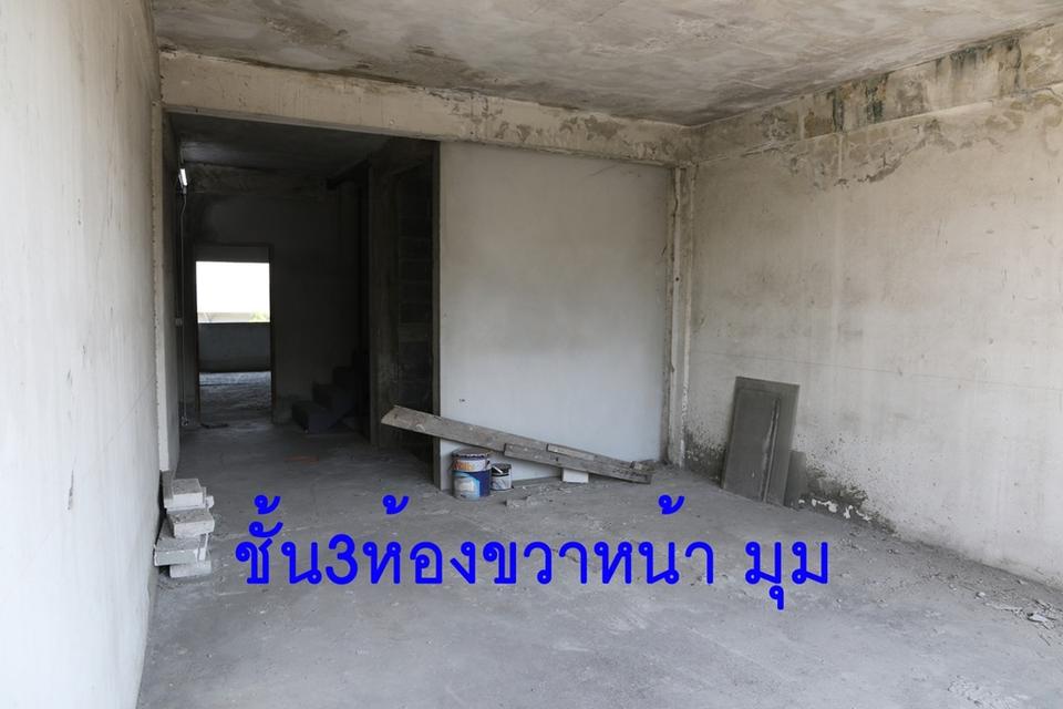 ขายอาคารพาณิชย์ 4 คูหา 3 ชั้นครึ่ง ทำเลทอง สี่แยกเหม่งจ๋าย เห็นชัด ติดถนนใหญ่ เหมาะสำหรับทุกประเภทธุรกิจ 4