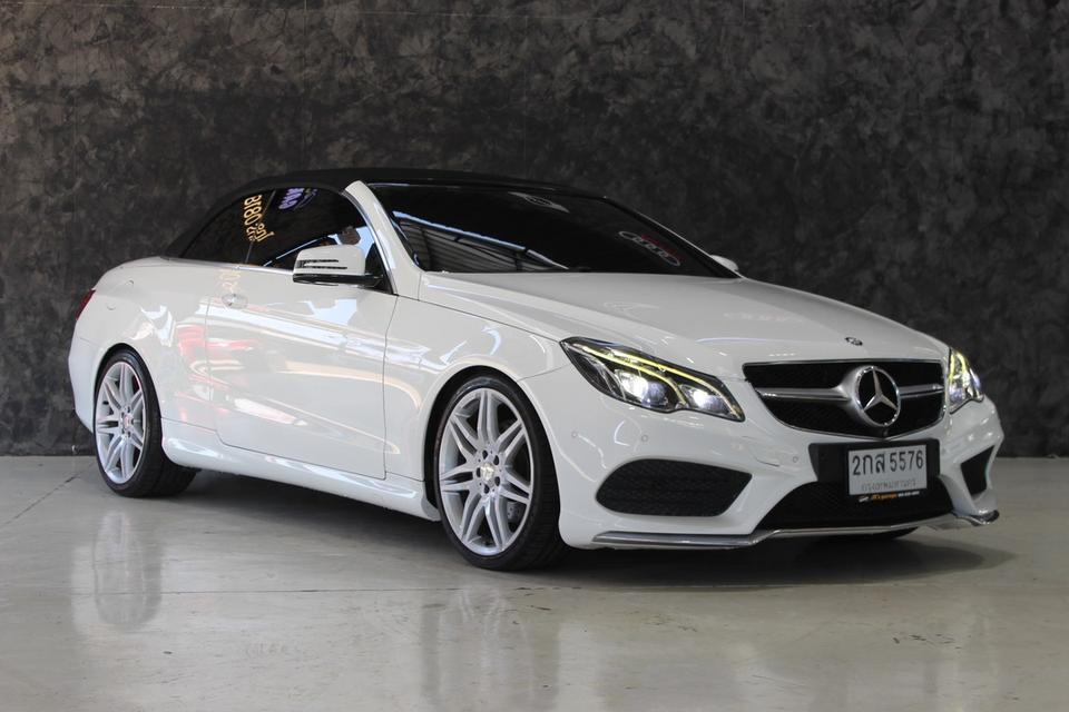 รหัสรถ JRS5576 ✨ Mercedes-Benz E200 Cabriolet ปี 2014 สีขาว (White Diamond) ✨