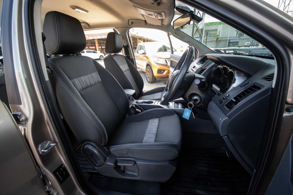 รถบ้านเข้าใหม่ ปี 2013/2014 Ford Ranger 2.2XLT Double Cab Hi-Rider A/T สีน้ำตาล 5