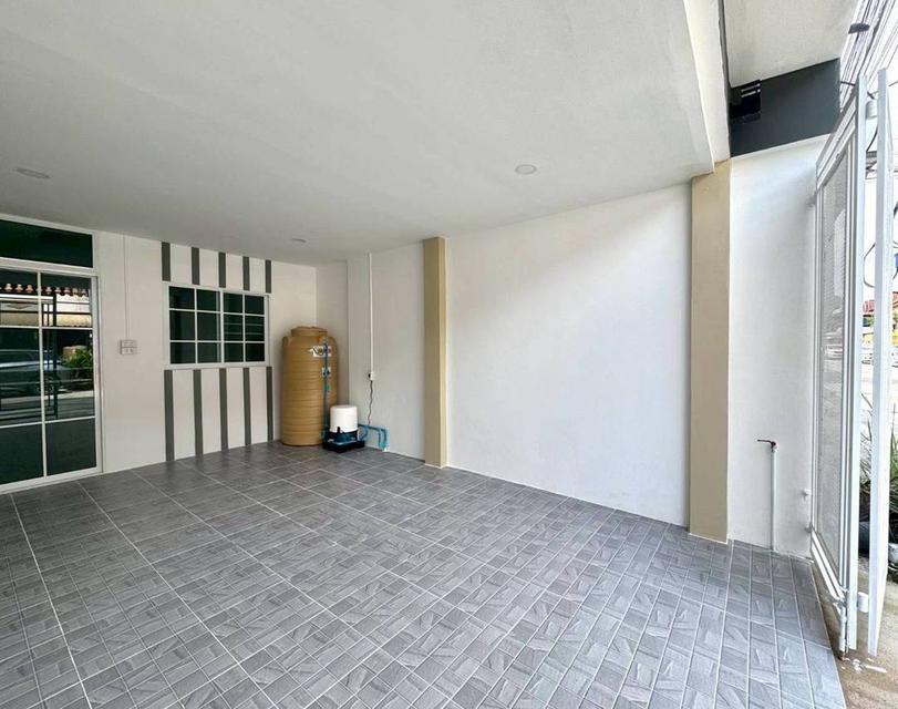 หมู่บ้านฉัตรณรงค์วิลล่า3 4