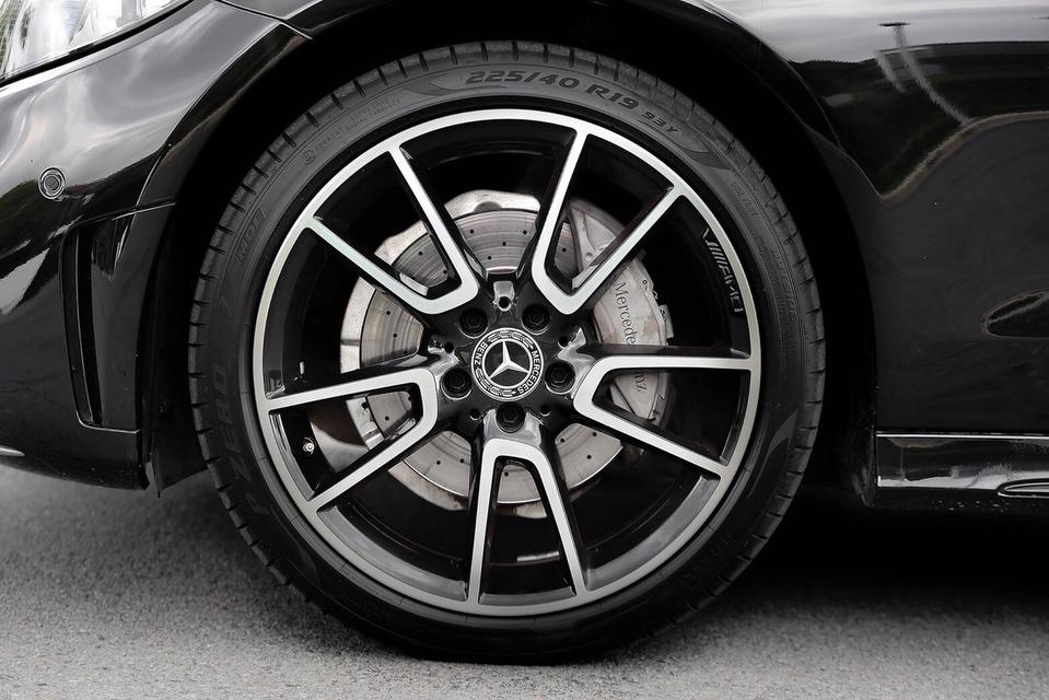 BENZ C200 Coupe Amg Dynamic ปี 2019 8