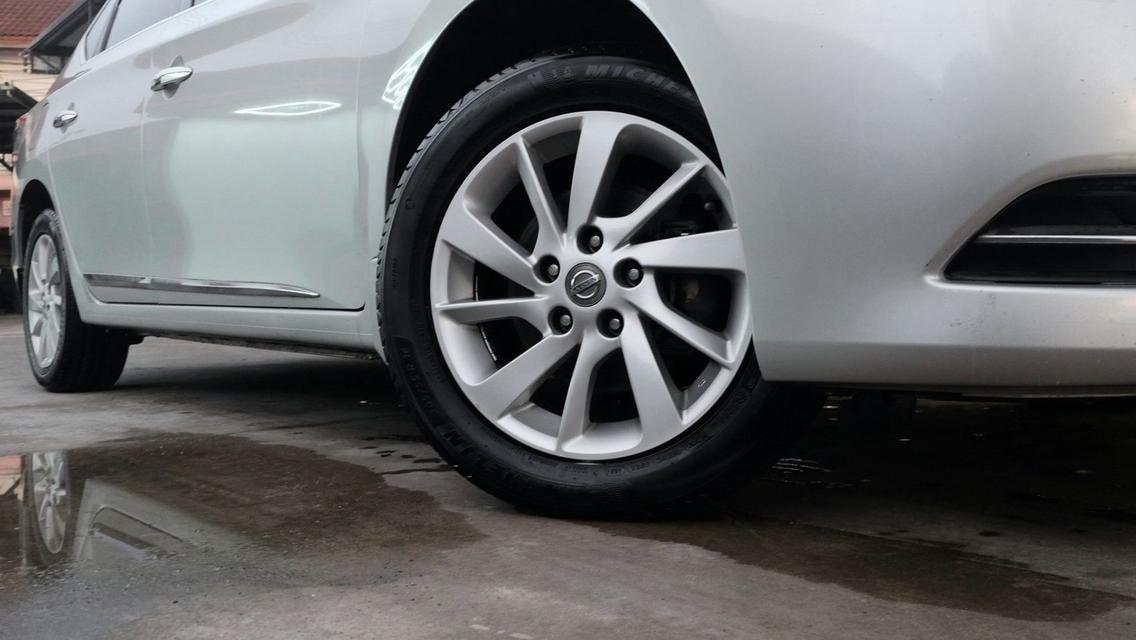 NISSAN SYLPHY, 1.6V ปี2013 ประกันป.1มือเดียวป้ายแดงไมล์ 21x,xxx km.เครื่องยนต์เบนซินเกียร์ออโต้ราคา 138,000 บาท•72 ผ่อน 2,9xx.-•60 รูปที่ 7