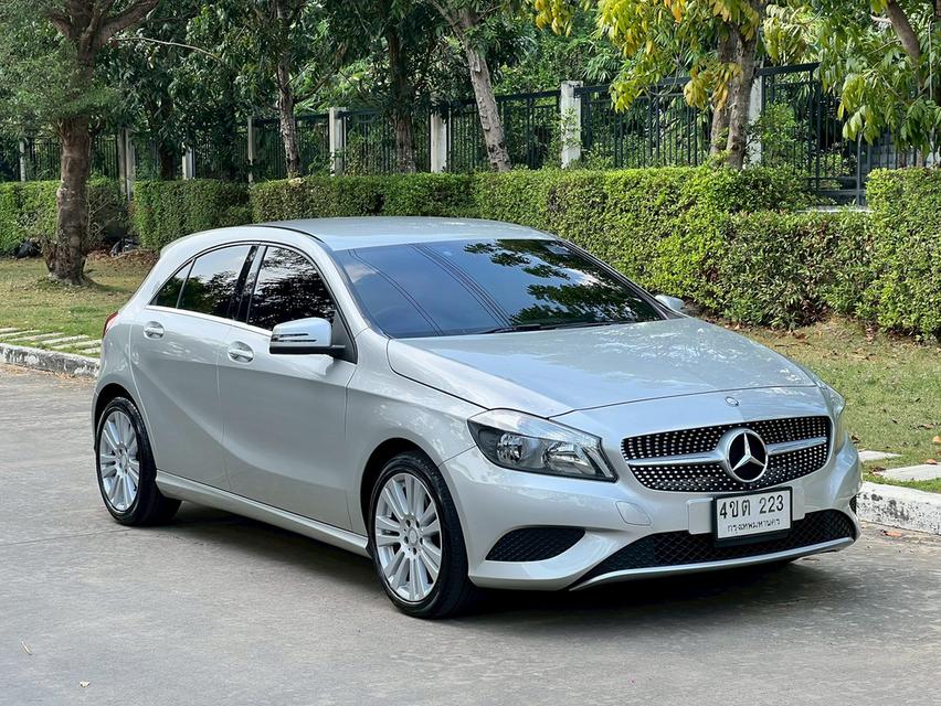 Mercedes Benz a180 SUV ปี 2013