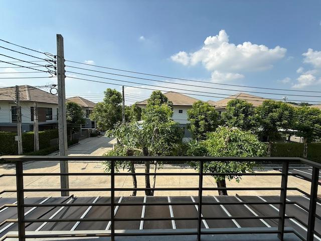 MHR218 ปล่อยเช่าบ้านเดี่ยวหรู 4 นอน 5 น้ำ (ห้องน้ำในตัวทุกห้อง) จอดรถ 4 คัน ตกแต่งครบพร้อมเข้าอยู่ เหมาะสำหรับผู้บริหารและชาวต่างชาติ 2