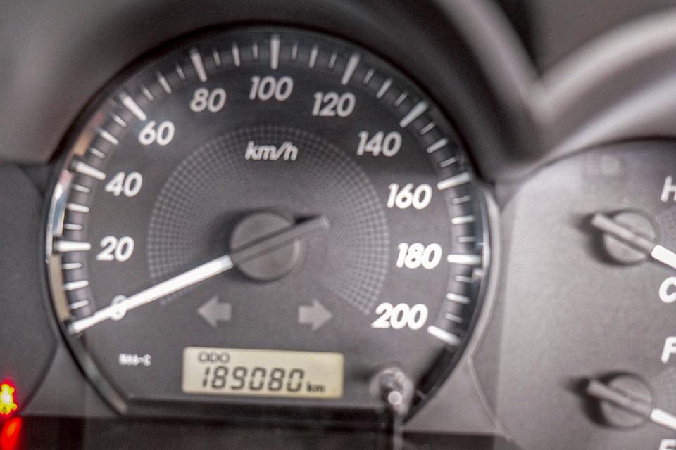 TOYOTA VIGO 2.5 E TRD ปี 2014 11
