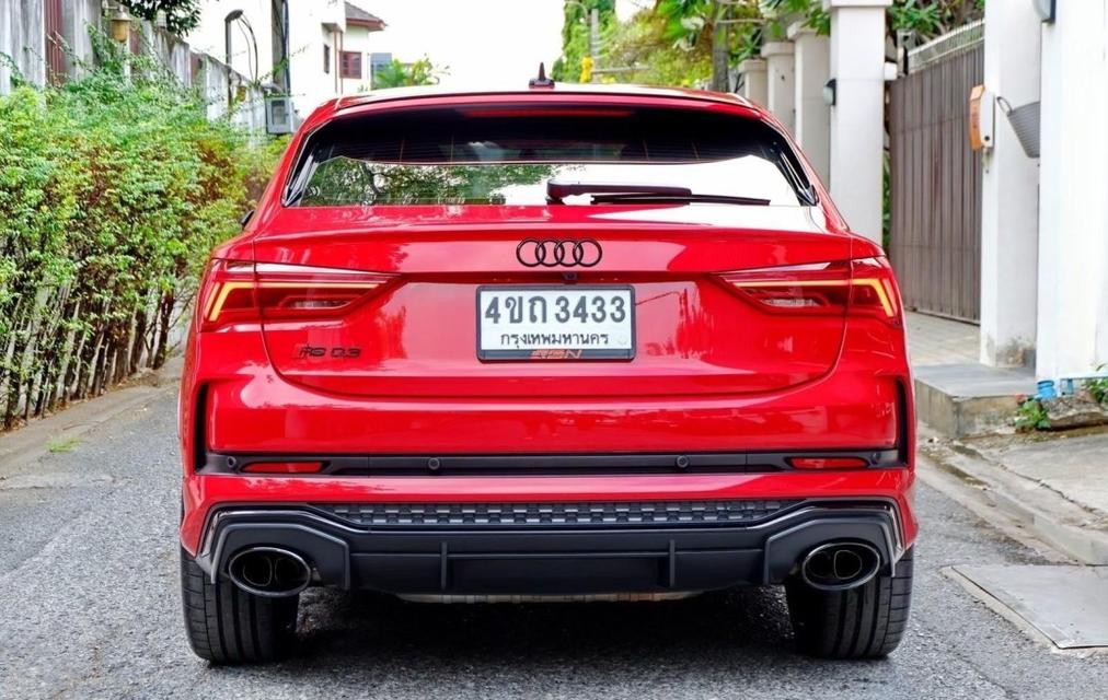 Audi RS Q3 Sportback quattro SUV ปี 2021 การันตีไมล์แท้ 8,xxx km.