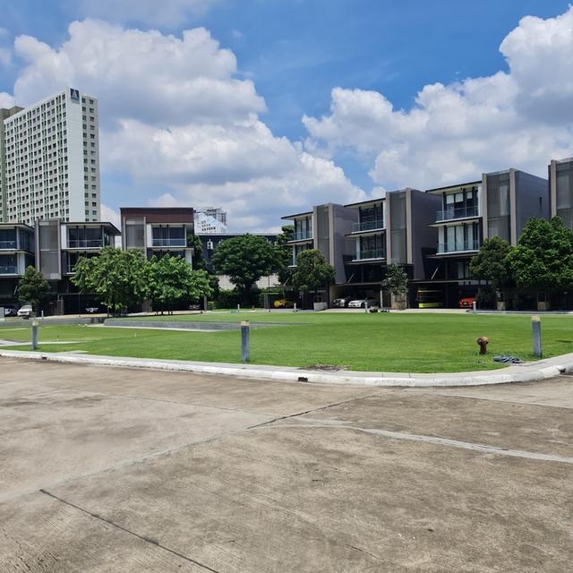 ขายบ้านเดี่ยว Luxury Urban Home  3 ชั้น  Extra Basement พร้อมลิฟท์ 5