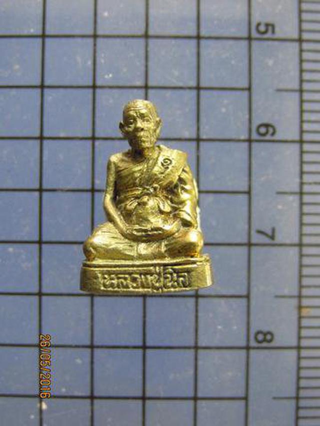 รูป 3418 พระรูปหล่อเล็กอุดกริ่งหลวงปู่นิล วัดครบุรี ปี 2536 ที่ร