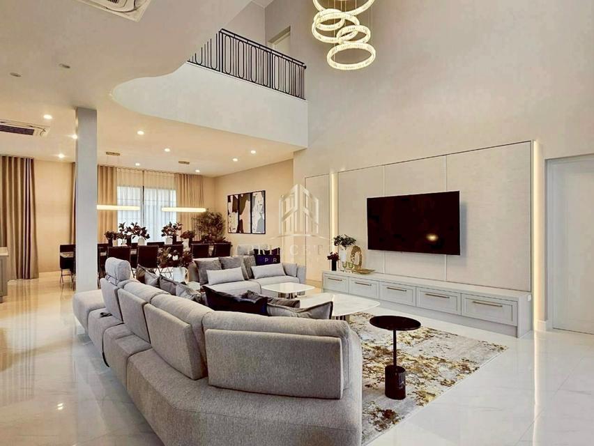 Luxury House Narasiri Krungthep Kreetha near Brighton College Bangkok 2