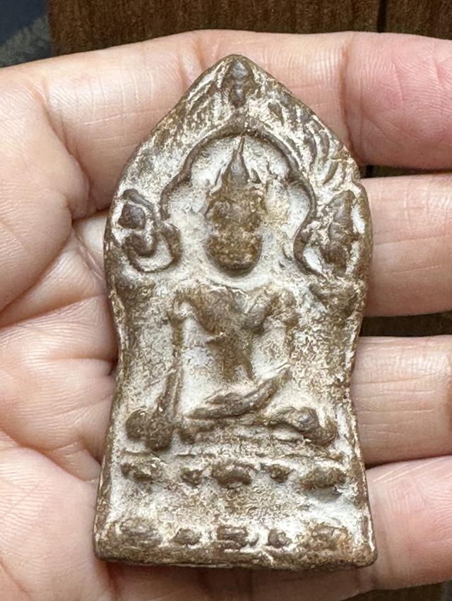 พระเนื้อดิน ยอดขุนพล