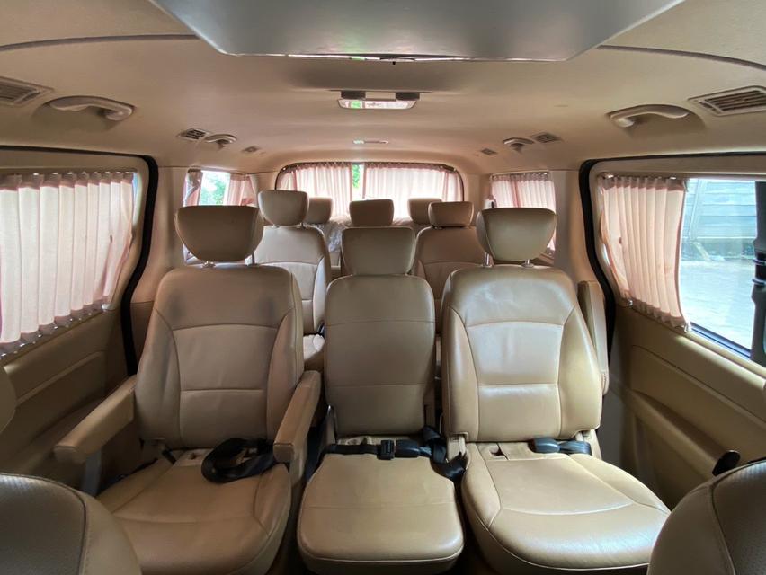 ขาย Hyundai H1 2.5Elite ปี18 13