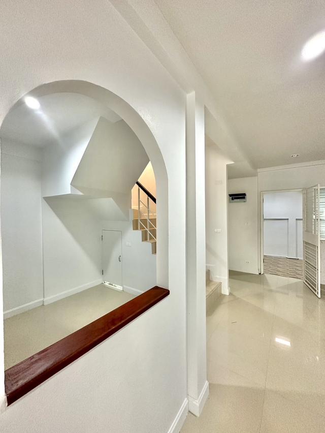 🏠ทาวน์เฮ้าส์2ชั้น สวยและคุ้มมาก 🏠น้ำไม่ท่วม พิกัด สนามบิน🚩 8