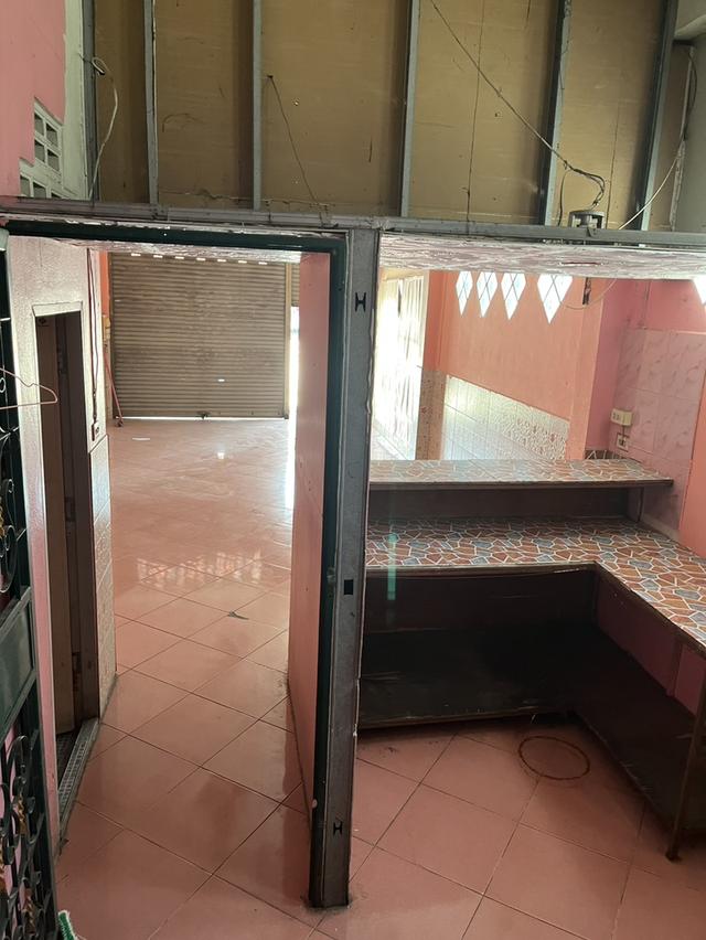 อาคารตึกแถว 2 ชั้น 2ห้องนอน 2ห้องน้ำ เขต แหลมฉบัง อ.ศรีราชา จ.ชลบุรี 14