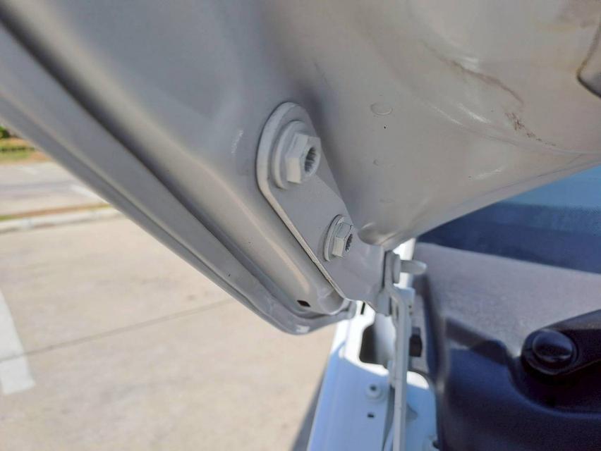 VOLKSWAGEN CARAVELLE 2.0 TDI ปี2014 สีขาว รถมือเดียวจากป้ายแดง  19