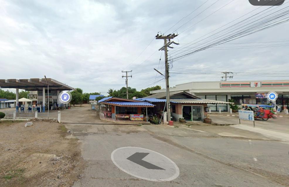 ขายที่ดินพร้อมห้องพัก 30 ห้อง,ปั๊มน้ำมัน และ7-11 ใกล้ทะเล หาดเจ้าสำราญ!  อำเภอเมืองเพชรบุรี เพชรบุรีเหลือเพียง 45 ล้านบาทเท่านั้น!  