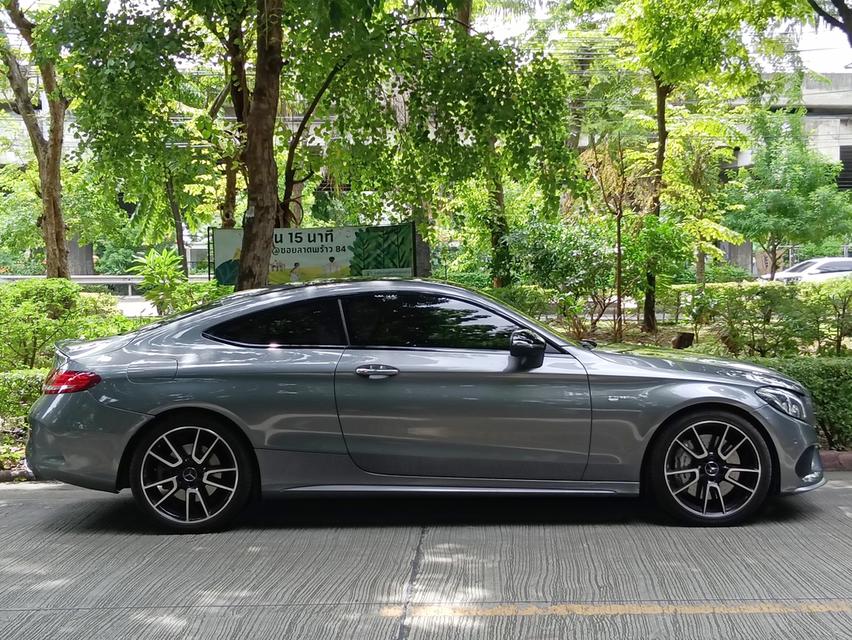 Mercedes Benz C43 3.0 W205 AMG 4MATIC 4WD Couper AT 2018จด2019  6