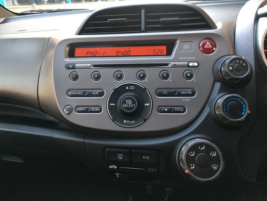 ๋Jazz GE 1.5 SV 2012 รถบ้านมือเดียว รุ่นท้อปสุด รูปที่ 10