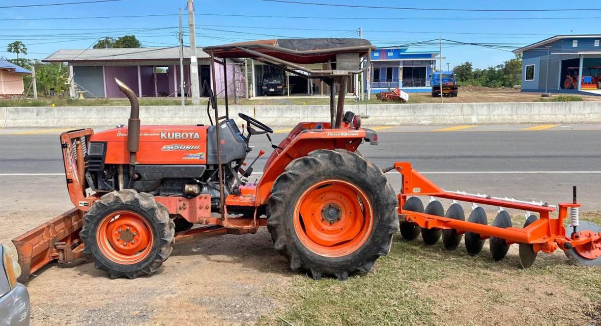 ส่งต่อรถไถ Kubota มือสอง 2