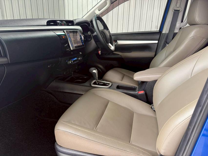 Toyota Revo 2.4G ปี16 12
