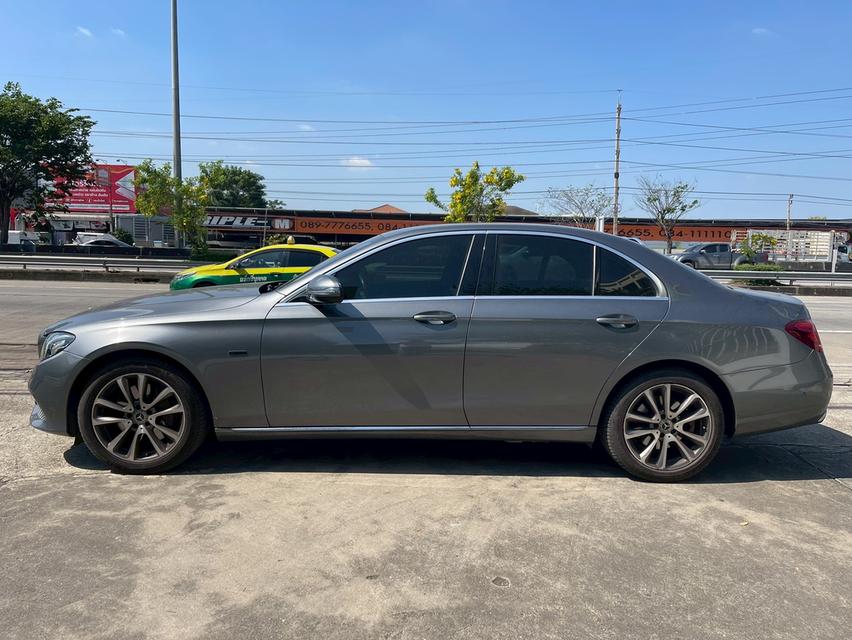 รหัสรถ PJP2144 2020 BENZ E300e Avantgarde