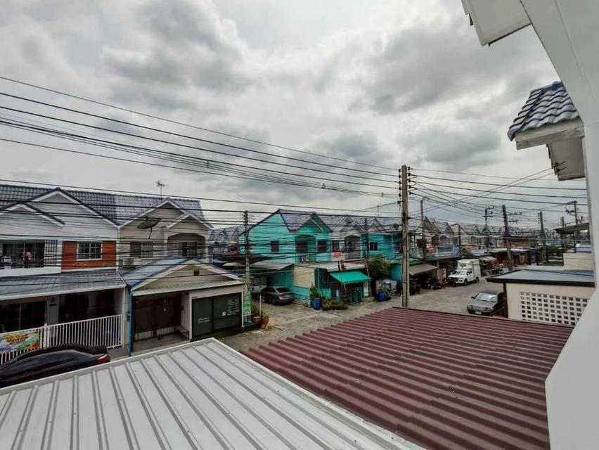 หมู่บ้านอยู่เจริญ3 ถนนเมน คลอง4 ลำลูกกา ปทุมธานี ถ.พระองค์เจ้าสาย  15
